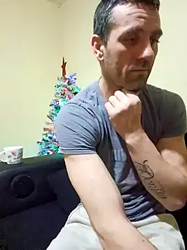 Snapshot of Aian09 chatting on 12-24-24, 09:28 Aian09 online show from 12-24-24, 09:28