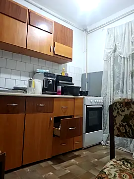 Snapshot of Aian09 chatting on 12-28-24, 10:02 Aian09 online show from 12-28-24, 10:02