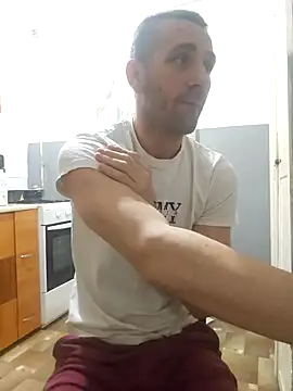 Snapshot of Aian09 chatting on 12-31-24, 02:29 Aian09 online show from 12-31-24, 02:29