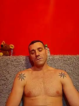 Snapshot of Aian09 chatting on 02-02-25, 01:45 Aian09 online show from 02-02-25, 01:45