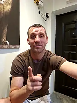 Snapshot of Aian09 chatting on 03-07-25, 11:16 Aian09 online show from 03-07-25, 11:16