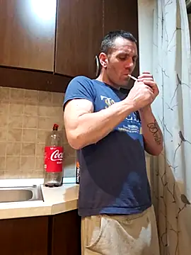 Snapshot of Aian09 chatting on 03-13-25, 10:32 Aian09 online show from 03-13-25, 10:32