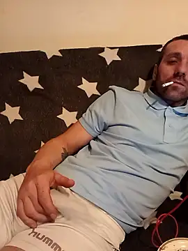 Snapshot of Aian09 chatting on 01-14-26, 10:03 Aian09 online show from 01-14-26, 10:03