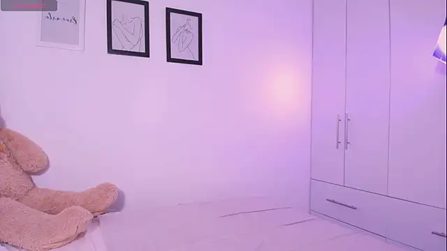 DannaHyde online show from 11-07-25, 09:04