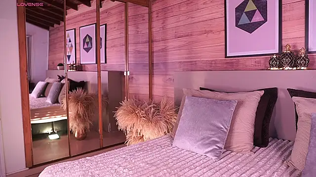 IzzyWild online show from 01-17-26, 10:20