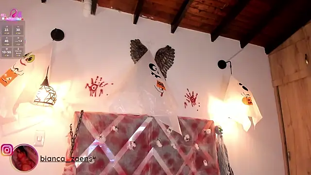 Snapshot of Bianca_zaens2 chatting on 10-21-25, 12:06 Bianca zaens2 online show from 10-21-25, 12:06