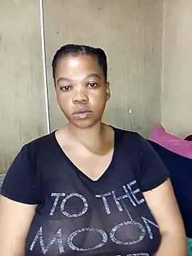 Snapshot of FreakyAngel3X chatting on 11-11-25, 10:15 FreakyAngel3X online show from 11-11-25, 10:15