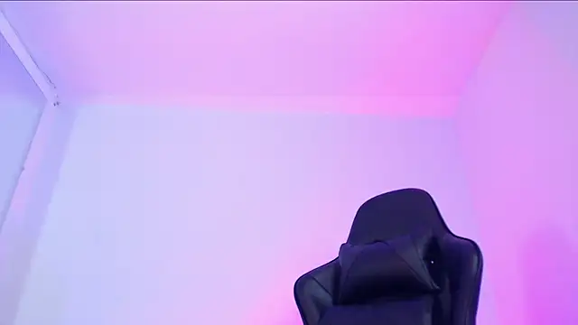 Snapshot of _Odette__ chatting on 12-01-24, 04:29 Odette online show from 12-01-24, 04:29