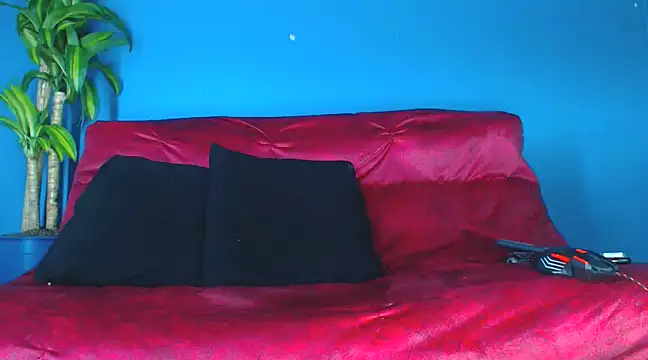 Mracialatina online show from 02-07-25, 11:03