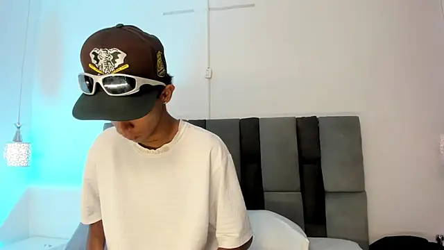 Snapshot of dikey_62 chatting on 09-30-25, 08:25 dikey 62 online show from 09-30-25, 08:25