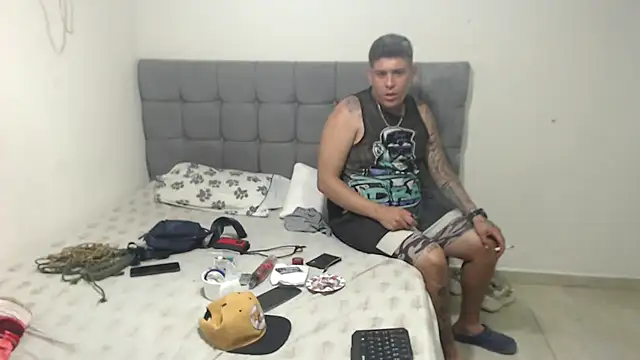 Snapshot of 69_anal_hard chatting on 03-09-25, 09:46 69 anal hard online show from 03-09-25, 09:46