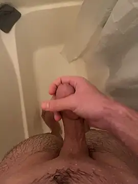 Snapshot of strokingBWC2 chatting on 01-17-26, 04:11 strokingBWC2 online show from 01-17-26, 04:11