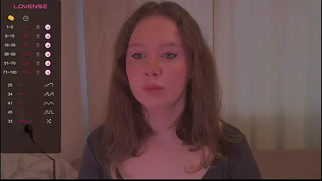 Snapshot of kkk_200 chatting on 11-25-25, 11:43 kkk 200 online show from 11-25-25, 11:43