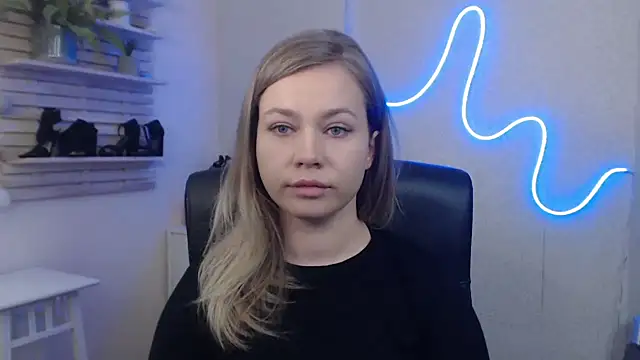 holly xglam online show from 01-21-25, 09:35