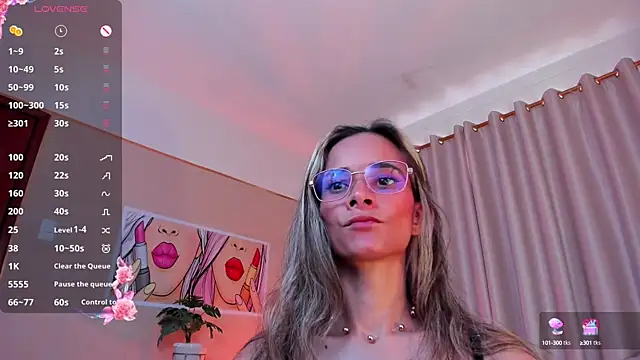 SkiinnyAna online show from 02-09-25, 07:41