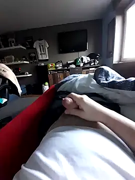 joel43278 online show from 12-26-24, 02:48