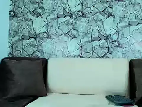 Snapshot of silvano_torres chatting on 12-24-24, 05:23 silvano torres online show from 12-24-24, 05:23