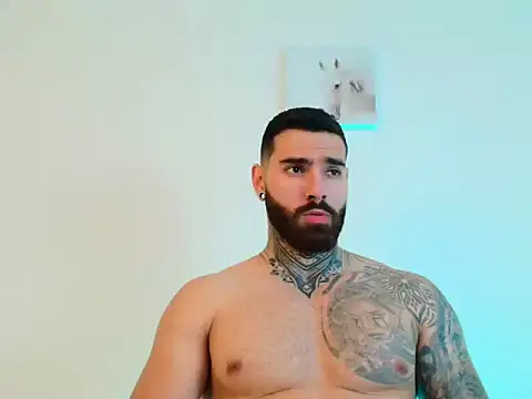 Snapshot of silvano_torres chatting on 02-04-26, 03:45 silvano torres online show from 02-04-26, 03:45