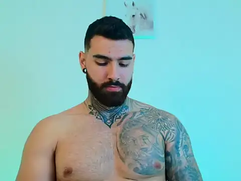 Snapshot of silvano_torres chatting on 02-10-26, 03:10 silvano torres online show from 02-10-26, 03:10