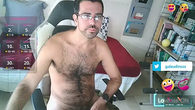 Snapshot of galaudin_3x_ chatting on 10-27-25, 10:19 galaudin 3x online show from 10-27-25, 10:19