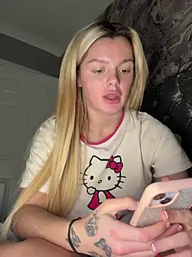 Snapshot of IrishTeenBarbie69 chatting on 03-05-25, 11:05 IrishTeenBarbie69 online show from 03-05-25, 11:05