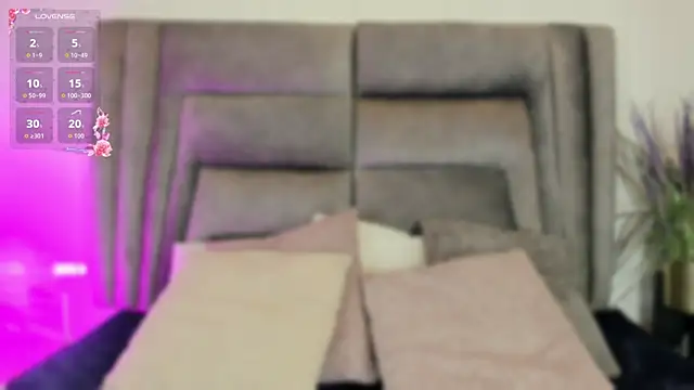sophiee smith online show from 07-29-26, 11:30