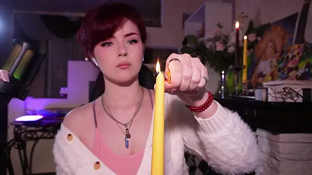 Chriss Fox online show from 11-23-25, 03:23