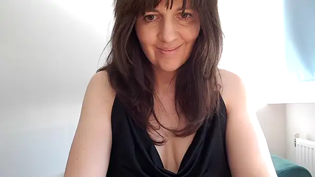 Ella Next Door online show from 02-27-26, 10:59