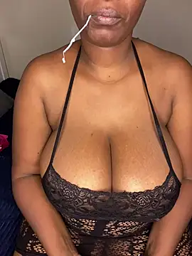 Naughty-sonia2 online show from 07-25-26, 11:52