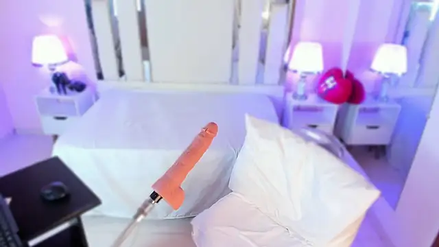 Miliaangeles online show from 11-03-25, 12:06