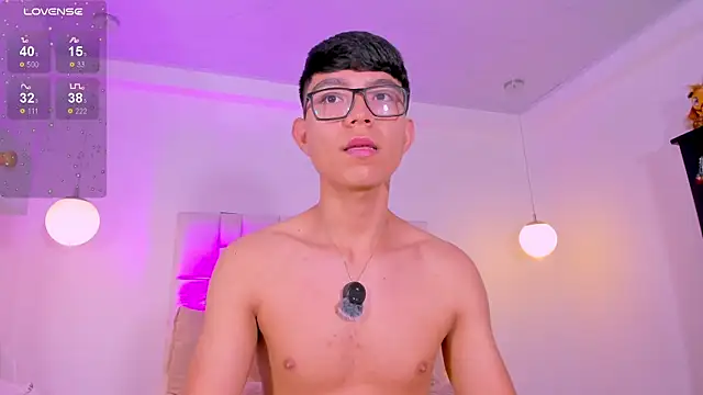 CodyTwink online show from 04-19-26, 10:36