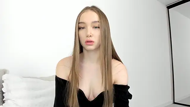 Snapshot of Sweet-bb chatting on 02-02-26, 05:55 Sweet-bb online show from 02-02-26, 05:55