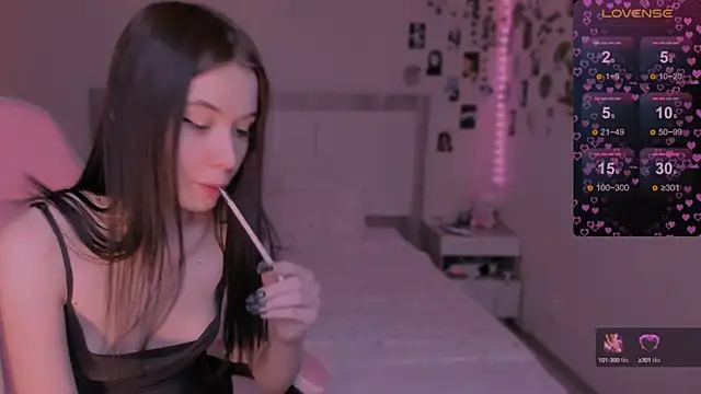 CoddleWeeper  online show from 12-16-24, 08:20