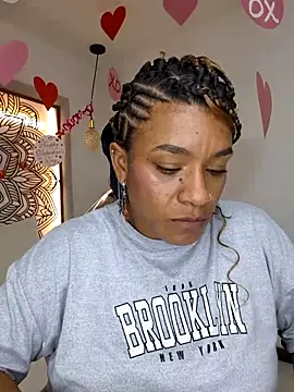 Selket11 online show from 02-04-25, 05:01