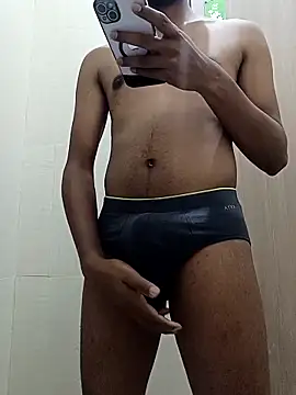 Snapshot of JerryJerome01 chatting on 03-22-26, 03:04 JerryJerome01 online show from 03-22-26, 03:04