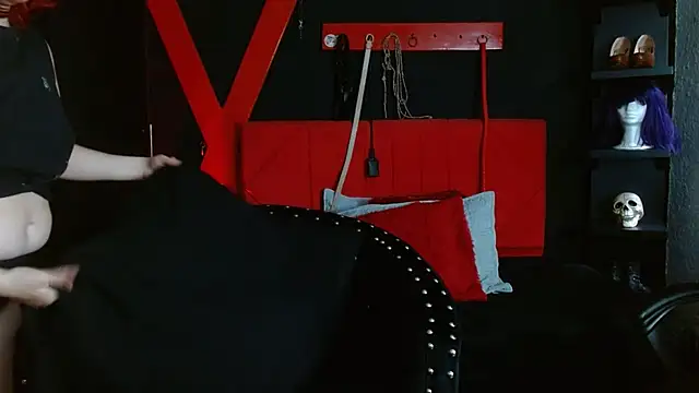 Naty slavedoll online show from 02-04-25, 12:22