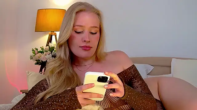 JuliaJaee online show from 03-07-25, 08:00