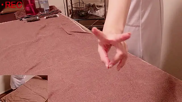 ManaMi-maru online show from 03-31-26, 01:11