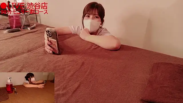 Snapshot of ManaMi-maru chatting on 06-07-26, 11:14 ManaMi-maru online show from 06-07-26, 11:14