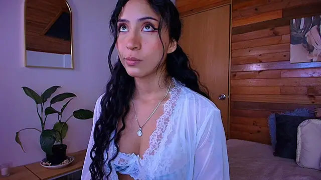 amber curly online show from 05-28-26, 08:17