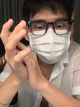 Snapshot of MinhTuanLive chatting on 02-08-26, 06:44 MinhTuanLive online show from 02-08-26, 06:44