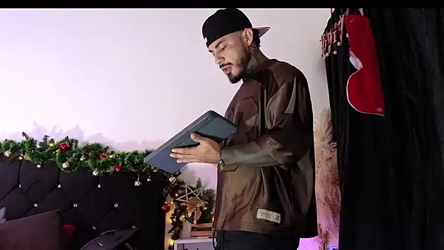 john cartter1 online show from 12-19-25, 11:17