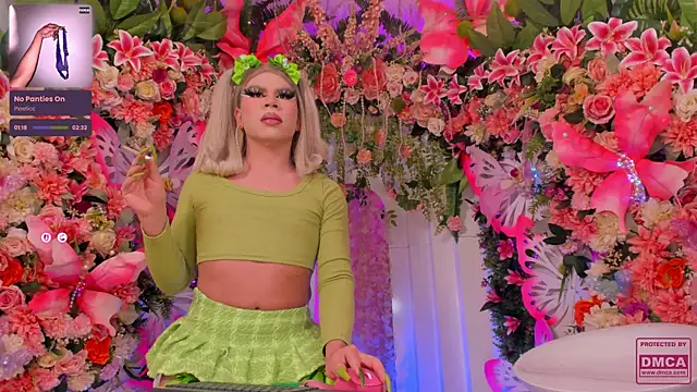 Snapshot of AlisonSharon chatting on 11-30-25, 04:27 AlisonSharon online show from 11-30-25, 04:27