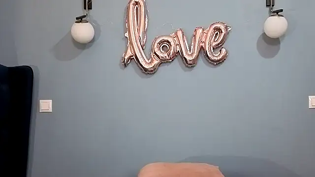 AnnaMaee online show from 03-13-25, 11:27