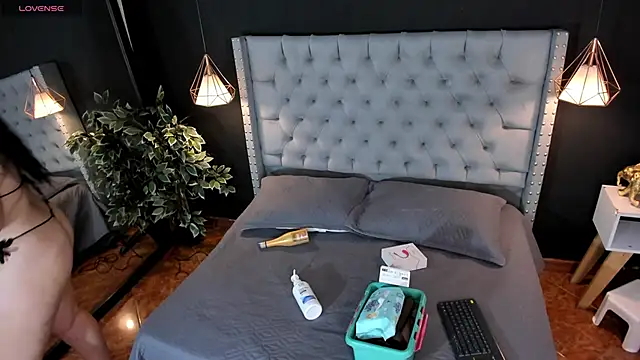 angeline blake  online show from 03-16-25, 05:50