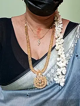 Snapshot of ananya956 chatting on 02-27-25, 05:13 ananya956 online show from 02-27-25, 05:13