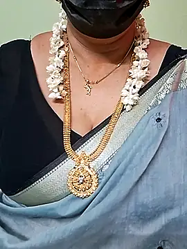 Snapshot of ananya956 chatting on 02-27-25, 08:50 ananya956 online show from 02-27-25, 08:50
