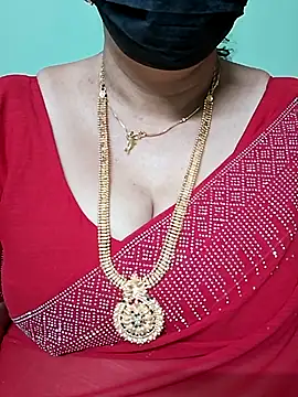Snapshot of ananya956 chatting on 03-01-25, 01:22 ananya956 online show from 03-01-25, 01:22