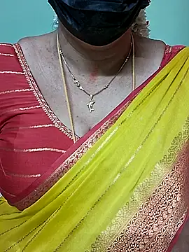 Snapshot of ananya956 chatting on 03-01-25, 04:37 ananya956 online show from 03-01-25, 04:37