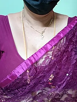 Snapshot of ananya956 chatting on 03-02-25, 03:45 ananya956 online show from 03-02-25, 03:45